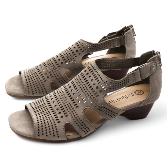 Bella Vita Quinby Chop Out Wedge Sandals (Women) - Picture 5 of 7